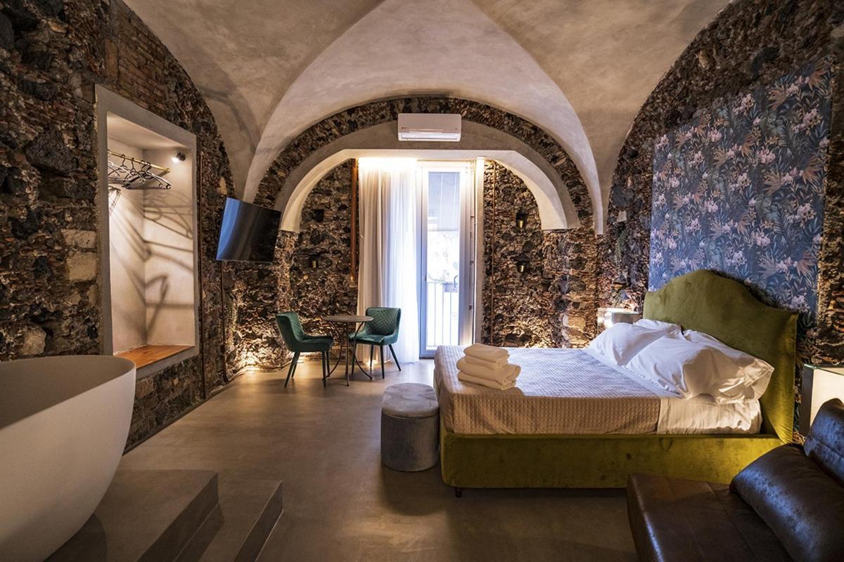Charme Catania Central Suites Экстерьер фото