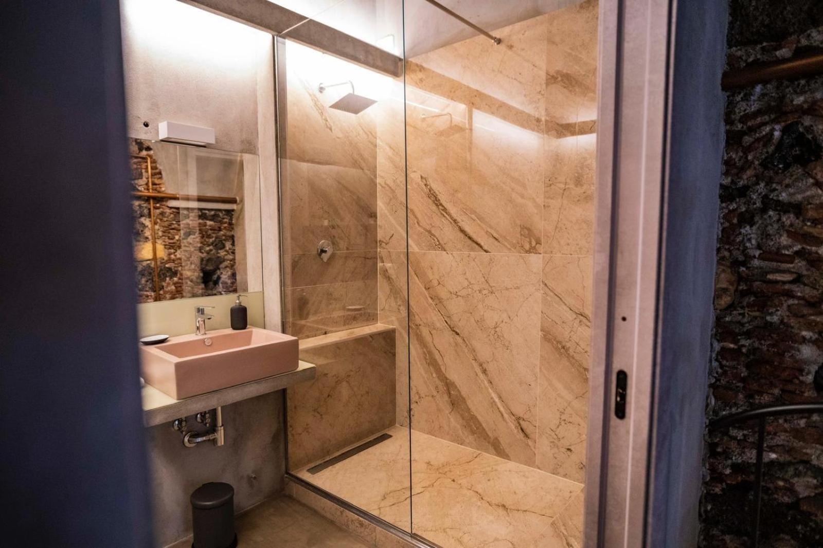 Charme Catania Central Suites Экстерьер фото